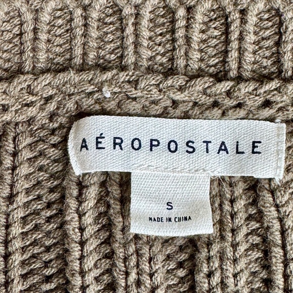 Aeropostale Olive Cropped Cable Knit Cardigan – Size S - Picture 5 of 12